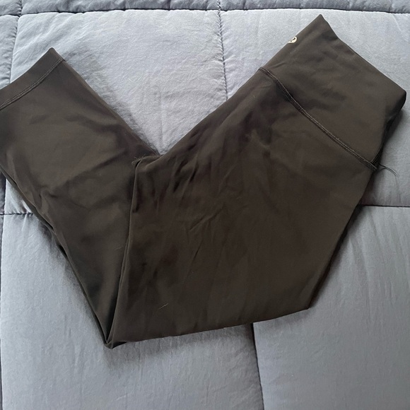 Lululemon Wunder Unders 21” - Picture 2 of 5